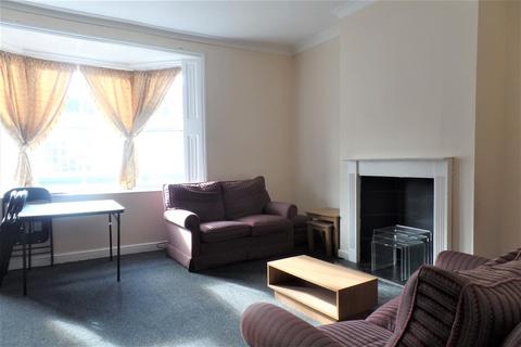 4 bedroom flat to rent, St. Georges Road, Brighton