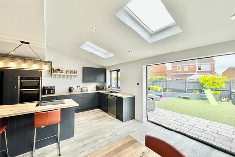 51 Brightlea, Birtley, Chester Le Street, DH3 1RL