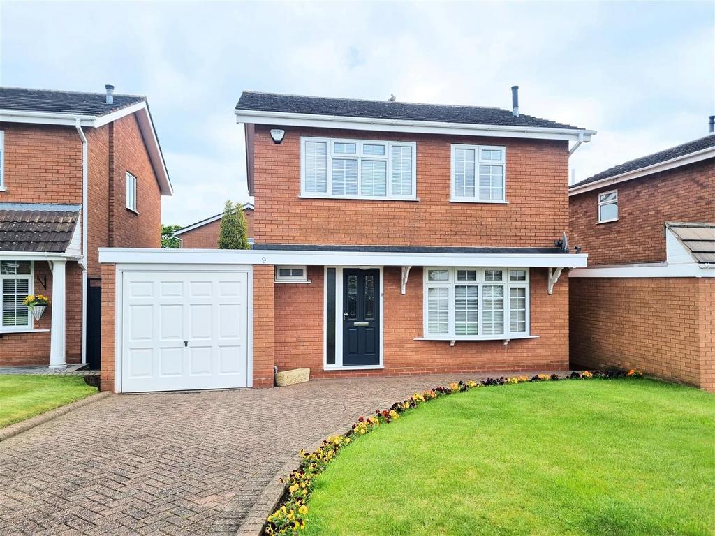 Worcester Close, Four Oaks, Sutton... 3 bed detached house for sale £