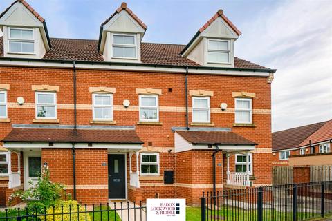 3 bedroom townhouse for sale, The Mount, Sunnyside, Rotherham