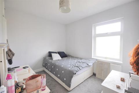 2 bedroom terraced house for sale, Old Road, Stone