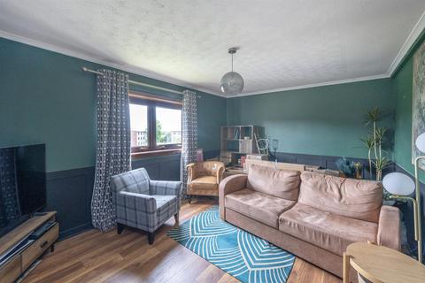 2 bedroom flat for sale, 73 Chapelle Crescent, Tillicoultry FK13 6NL