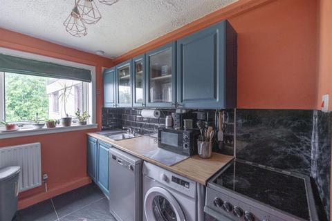 2 bedroom flat for sale, 73 Chapelle Crescent, Tillicoultry FK13 6NL