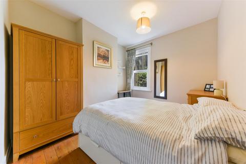1 bedroom flat for sale, Kingston Road, Raynes Park SW20