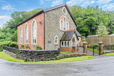 4 bedroom detached house for sale, Bwlch-Y-Ffridd, Newtown