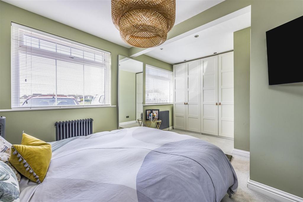 13 Sandy Beach Estate, Hayling Island-Portico Marke