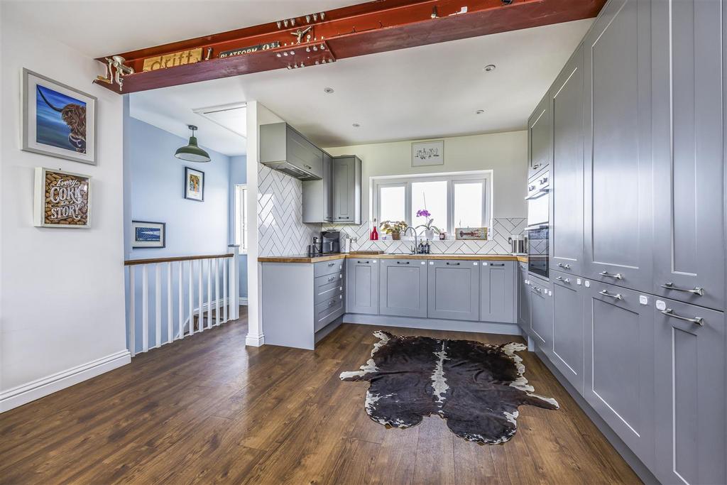13 Sandy Beach Estate, Hayling Island-Portico Marke