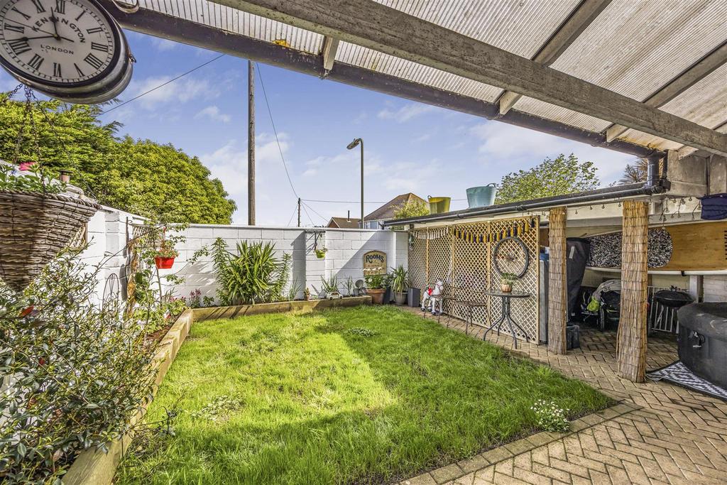 13 Sandy Beach Estate, Hayling Island-Portico Marke