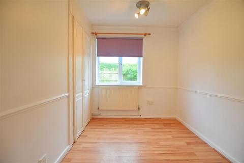 40 Deans Close, Stoke Poges, Slough, SL2 4JX