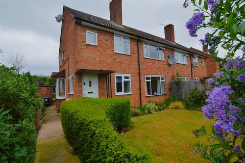 40 Deans Close, Stoke Poges, Slough, SL2 4JX