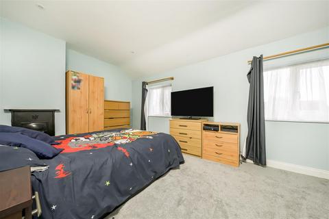 29 Vale Road, Windsor, SL4 5JZ