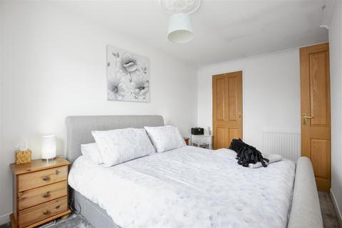 7 Brandy Riggs, Cairneyhill, Dunfermline, KY12 8UU
