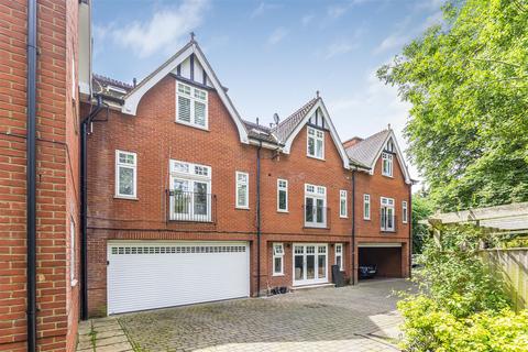 2 bedroom house for sale, Upper Richmond Road, Putney