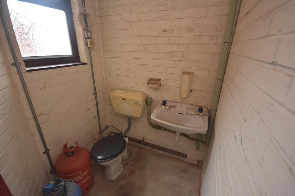 Outside Wc