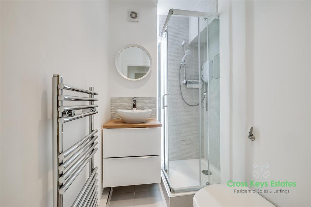 Tertiary En-suite Shower Room