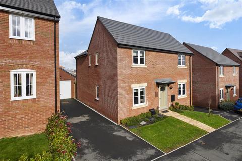 4 bedroom detached house to rent, The Furrow, Market Harborough