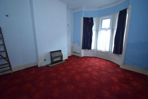 2 bedroom flat for sale, Henry Nelson Street, South Shields