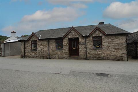 2 bedroom detached bungalow for sale, Church Street, Llandderfel, Bala LL23