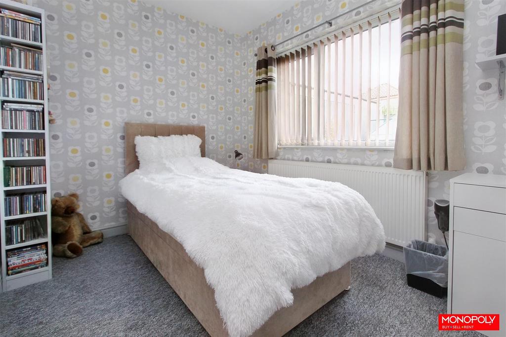 Bedroom 2 (3).jpg