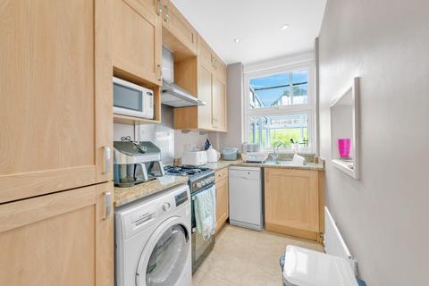 3 bedroom end of terrace house for sale, Southover, Bromley