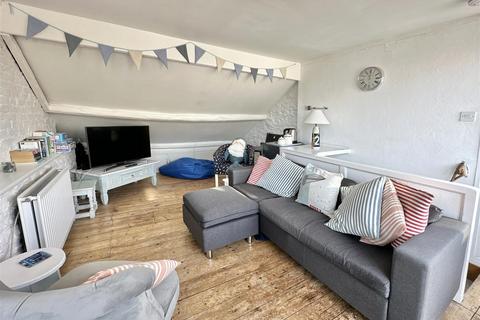 3 bedroom terraced house to rent, King Street, Harbour Area, Brixham