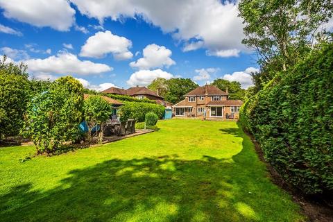 5 bedroom detached house for sale, OXSHOTT ROAD, LEATHERHEAD, KT22