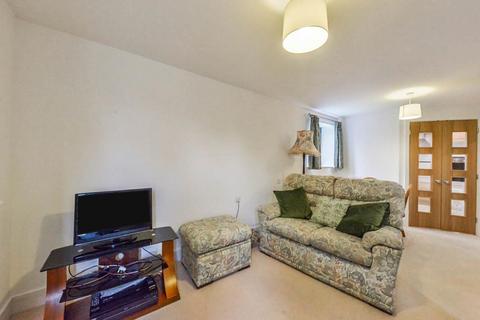 1 bedroom apartment for sale, Mandeville Court, Darkes Lane, Potters Bar