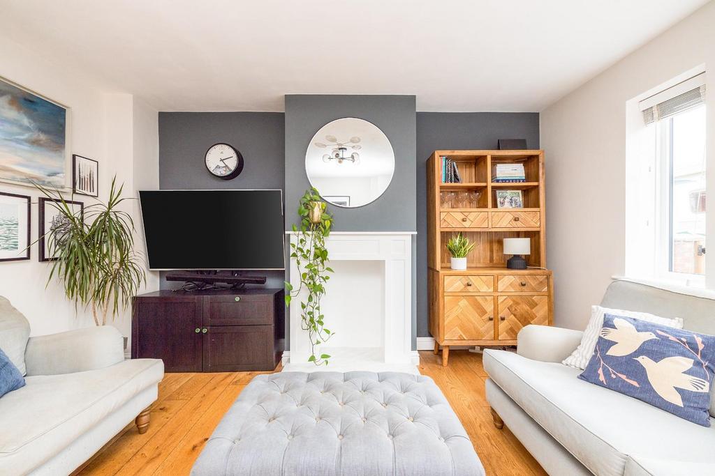 Luckwell Road, Bedminster 3 bed terraced house for sale £425,000