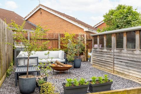 110 Luckwell Road, Bristol, BS3 3HQ