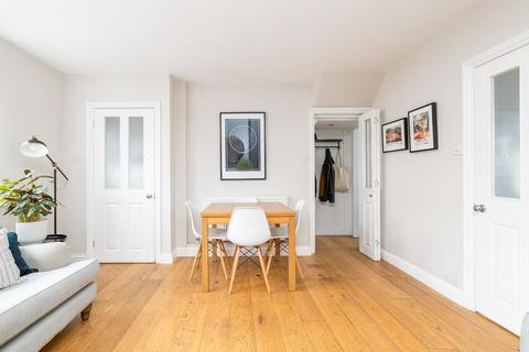 110 Luckwell Road, Bristol, BS3 3HQ