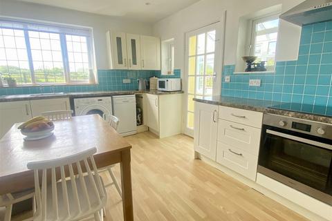 2 bedroom flat for sale, Flat 4 Wern Hall, Wern Y Wylan, Llanddona