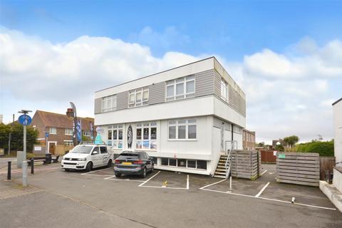 1 bedroom flat for sale, Richmond Road, Pevensey Bay