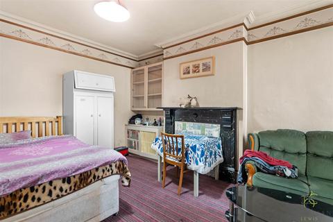 7 bedroom house for sale, Burford Road, Evesham WR11
