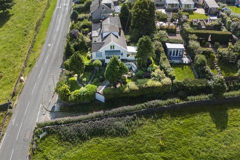 2 bedroom semi-detached bungalow for sale, Back Lane, Queensbury