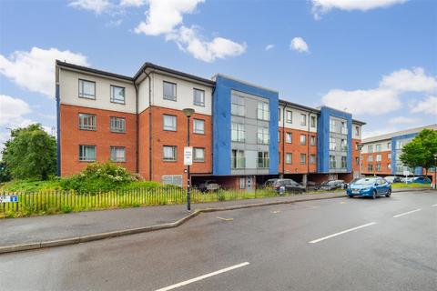 2 bedroom apartment for sale, Cleeve Way, Sutton
