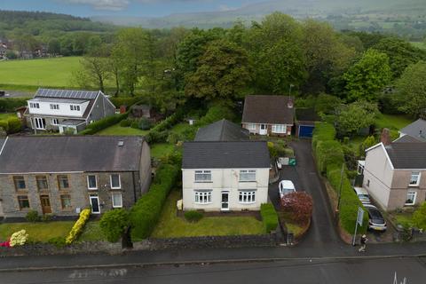 86 Neath Road, Pontardawe, Swansea, SA8 3HB