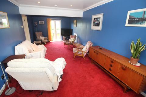 3 bedroom detached house for sale, Aberdour Place, Inverkip