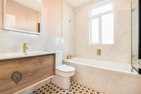 10 Hambledon Road, London, SW18 5UB