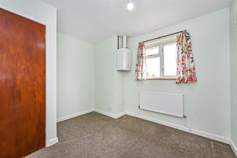 17 Rosslyn Close, North Baddesley, Southampton, SO52 9JL