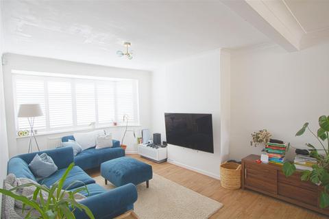 20 Atridge Chase, Billericay, CM12 0HR