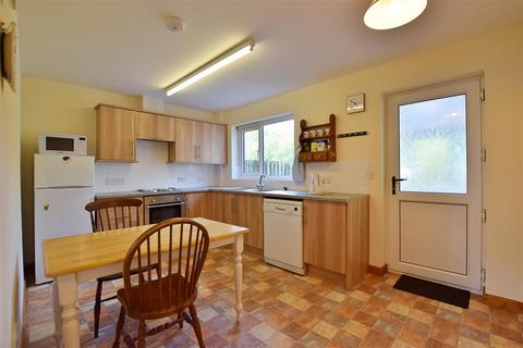 24 Clos Y Fferm, Aberporth, Cardigan, SA43 2BH