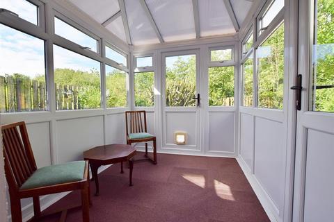 24 Clos Y Fferm, Aberporth, Cardigan, SA43 2BH