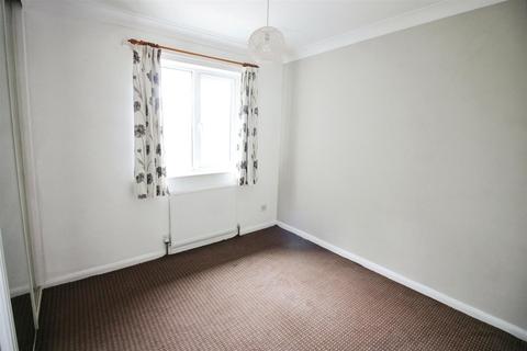 3 bedroom detached house for sale, Hertford Close, Leeds LS15