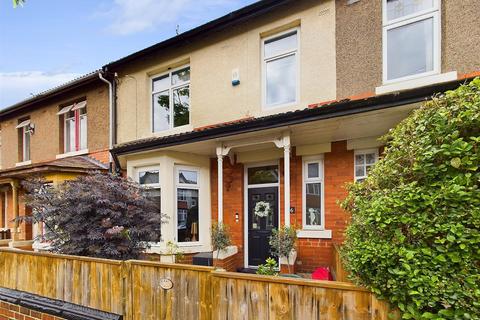 3 bedroom terraced house for sale, Cliftonville Gardens, Whitley Bay