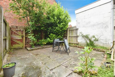 3 bedroom terraced house for sale, Spring Bank West, Hull