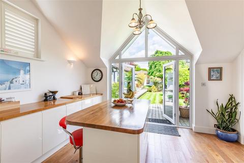 4 bedroom detached house for sale, New Church Road, Hove