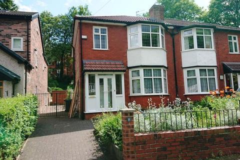 3 bedroom semi-detached house to rent, Mayfield Road, Salford