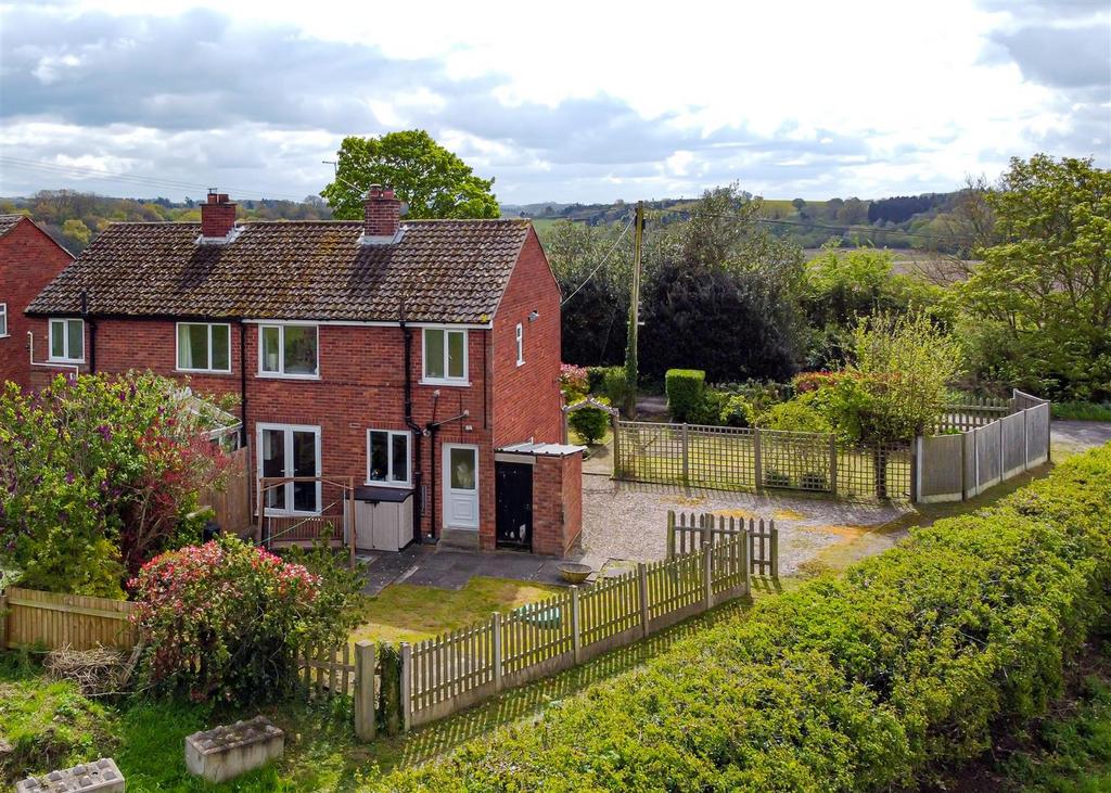 1 Haye Farm Cottage drone1.jpg