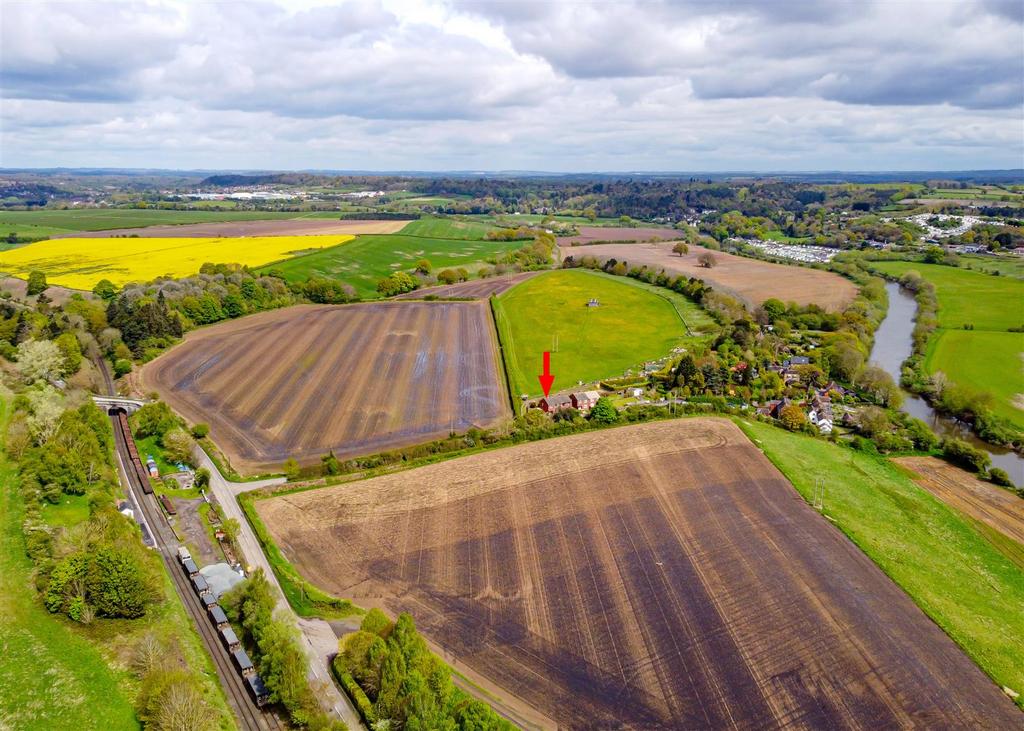 1 Haye Farm Cottage drone6.jpg