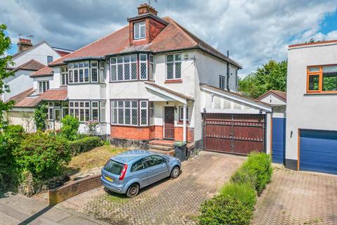 5 bedroom semi-detached house for sale, KENILWORTH GARDENS, Westcliff-On-Sea